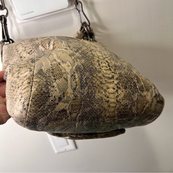 Coach Kristin Embossed Gray/Beige/Tan Leather Python Print Hobo Handbag Zip Top - Picture 4 of 16